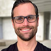 Chris tilkov headshot