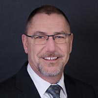 Norris gearhart headshot