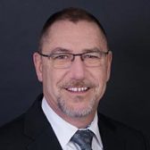 Norris gearhart headshot